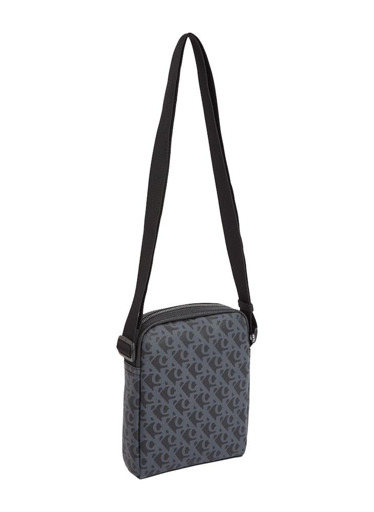 Calvin Klein Jeans MATTE REPORTER BAG  - Image 2