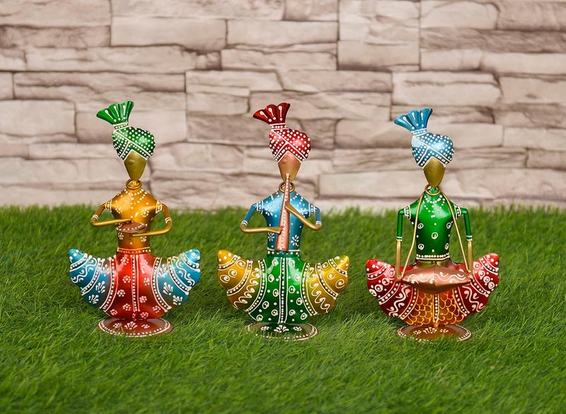 Gunendra Crafts Metal Rajasthani Sardar Musicians Item showpiece Decorative Items for Home Gift Items Showpieces Home Decoration Items Stylish Table Decorative Items S02 Multicolor