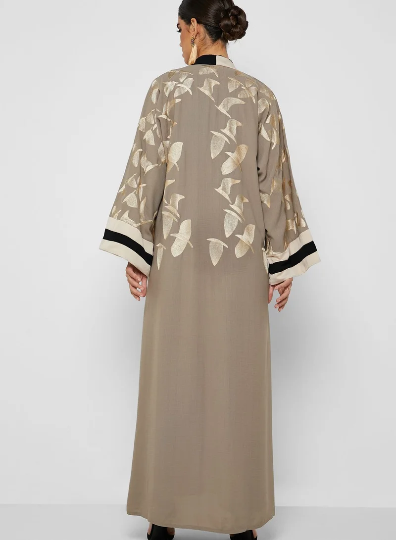 hayas closet Embroidered Abaya