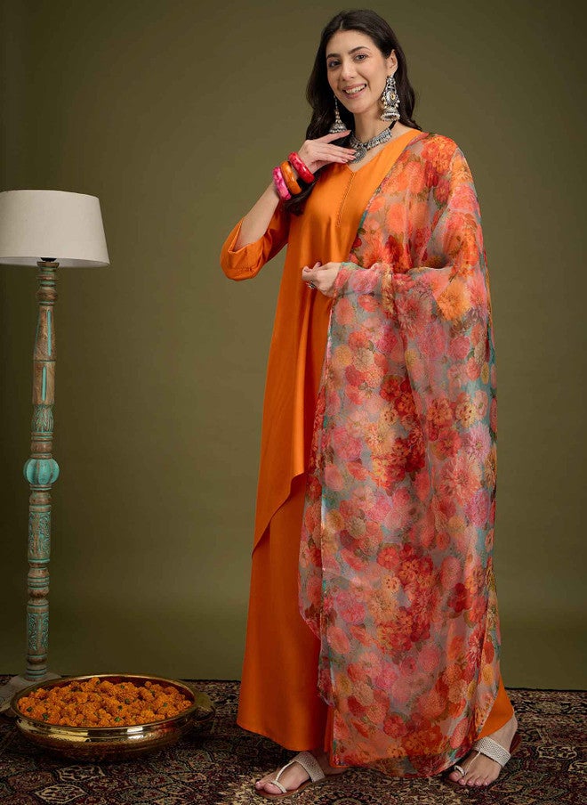 InWeave طقم كورتا على شكل حرف V مع دوباتا للنساء - Image 5