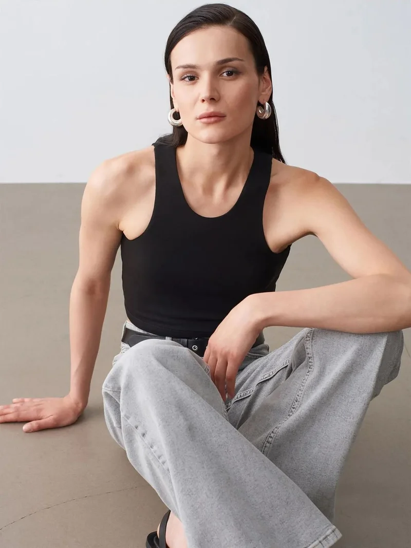 Dilvin DILVIN Ribbed Sleeveless Crop Blouse