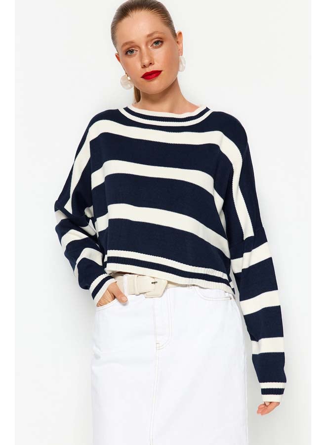 trendyol Navy Blue Crop Striped Knitwear Sweater TWOAW23KZ00205 - Image 3