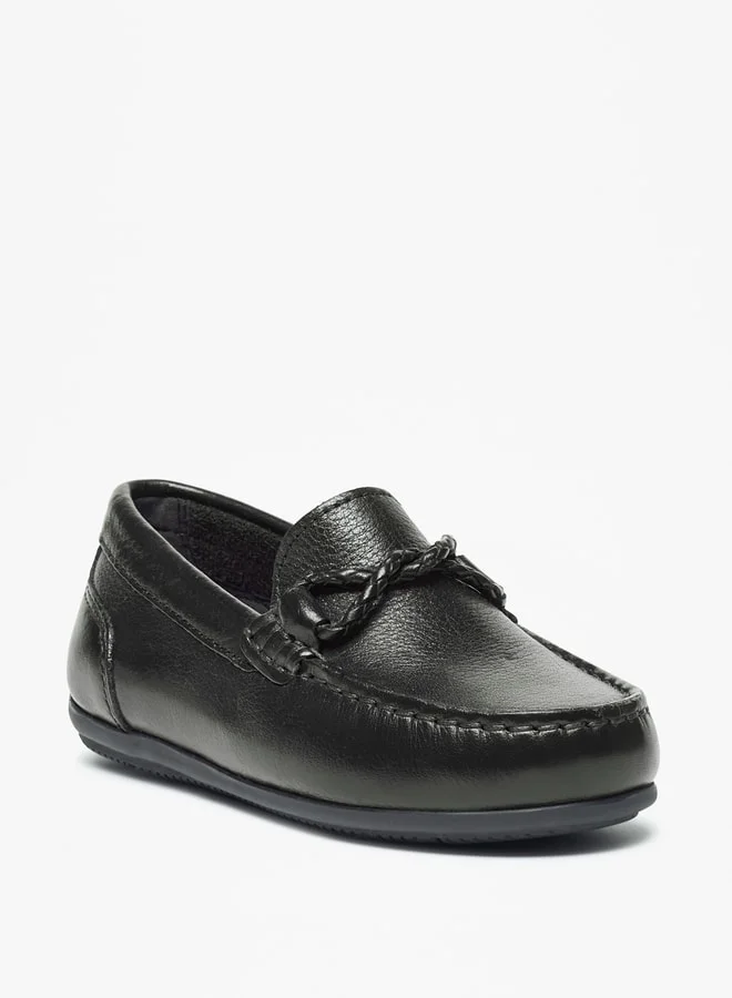 سيد دوتشيني Boys Solid Slip-On Moccasins with Textured Trim