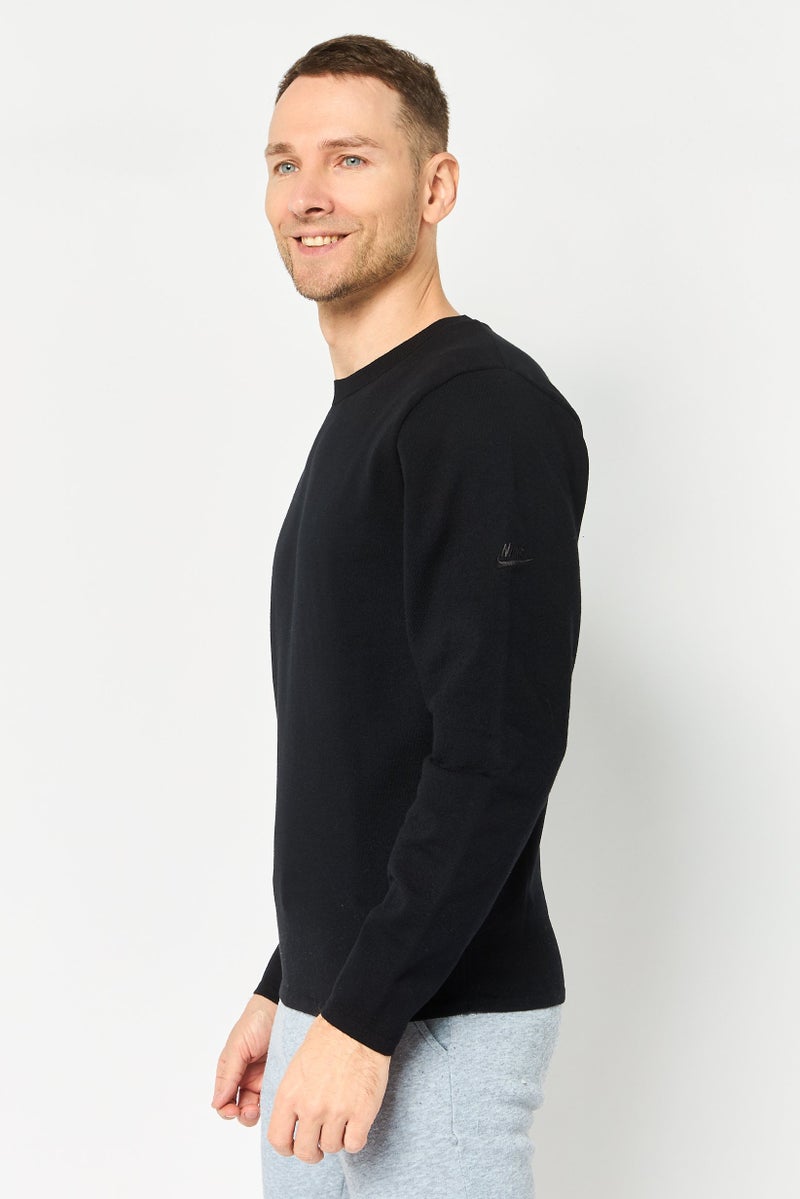 Nike x Tech Pack Men Therma Fit Crew Neck Long Sleeve Outdoor Sweatshirt, Black - Image 2