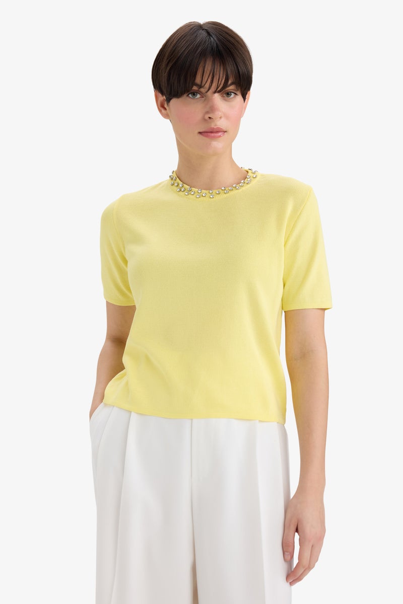 DeFacto Yellow Woman Regular Fit Crew Neck Embroidered Knitwear Pullover Casual - Image 4