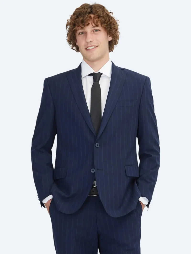 كيب بدلة من مزيج الصوف باللون الأزرق الداكن المخطط بقصة عادية