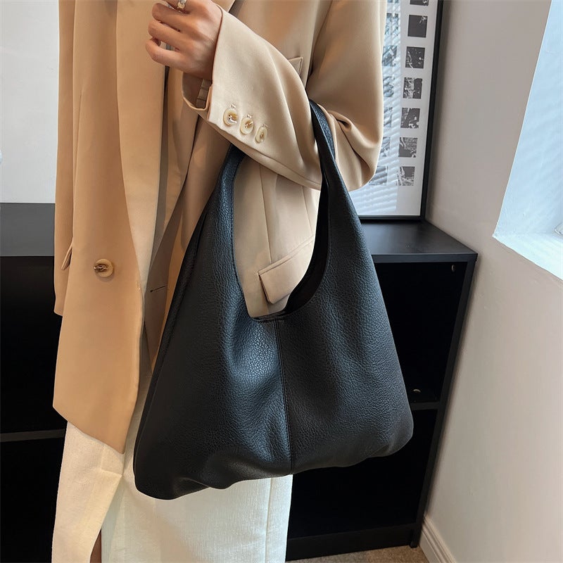 Large Capacity Bag Women'S 2022 New Fashionable Soft Texture Retro Simple Shoulder Student Underarm Bag Tote Bag - Image 4