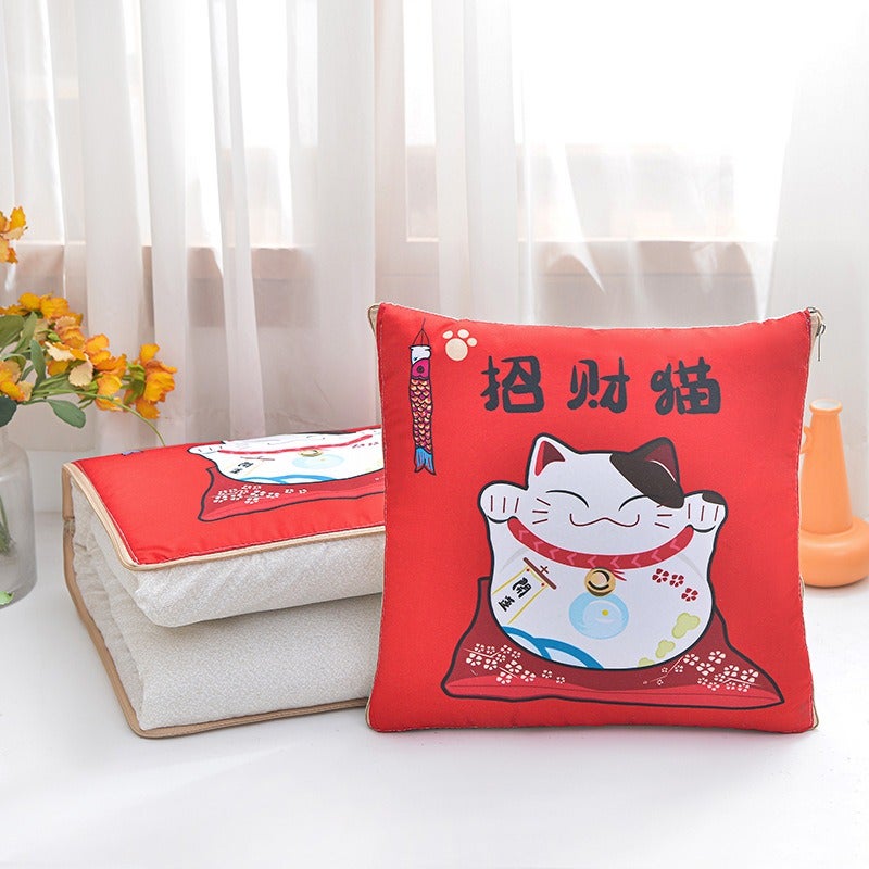 Hua Cong Tu وسادة وبطانية 2 في 1 متعددة الاستخدامات مع شعار، وسادة مقعد السيارة وبطانية، هدية عملية - Image 1