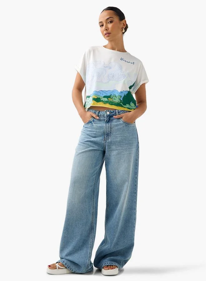 SP Characters Vincent Print Crop T-shirt with Extended Sleeves