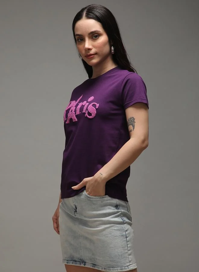 ديلينجر تيشيرت مطرز بالمنشفة للنساء بقصة عادية