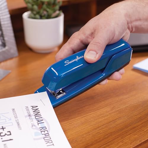 Swingline Stapler, 30 Sheet Capacity, 747 Business Stapler, Jam Free, Metal, Royal Blue (74729) - Image 2