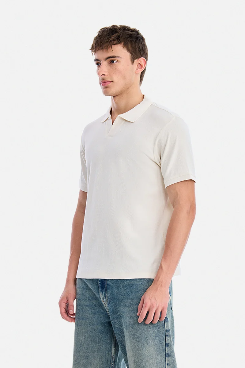 SNITCH Off White Off White Textured Half Sleeve Regular Fit Casual T-Shirt for Men | Best Price UAE