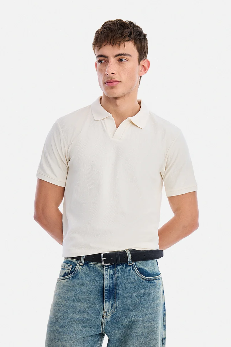Off White Textured Half Sleeve Regular Fit Casual T-Shirt
