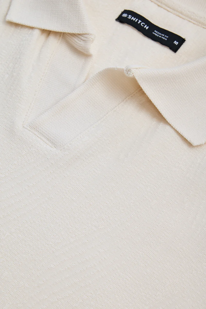 SNITCH Off White Off White Textured Half Sleeve Regular Fit Casual T-Shirt for Men | Best Price UAE