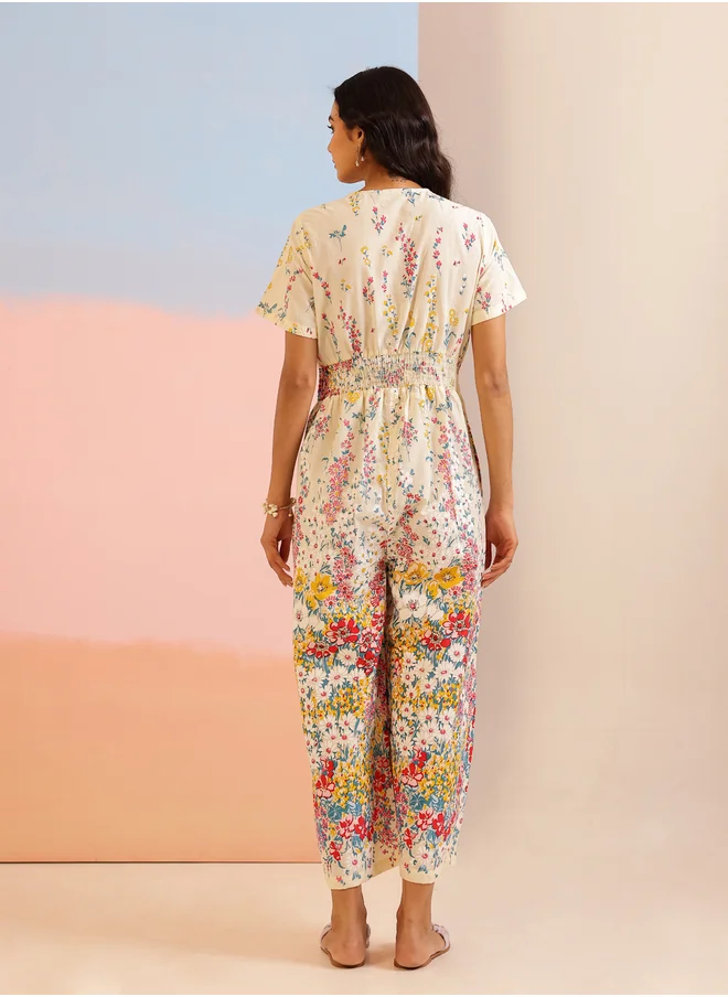 سانسكريتي هومز Sanskrutihomes Women Floral Printed Round Neck Straight Leg Jumpsuit