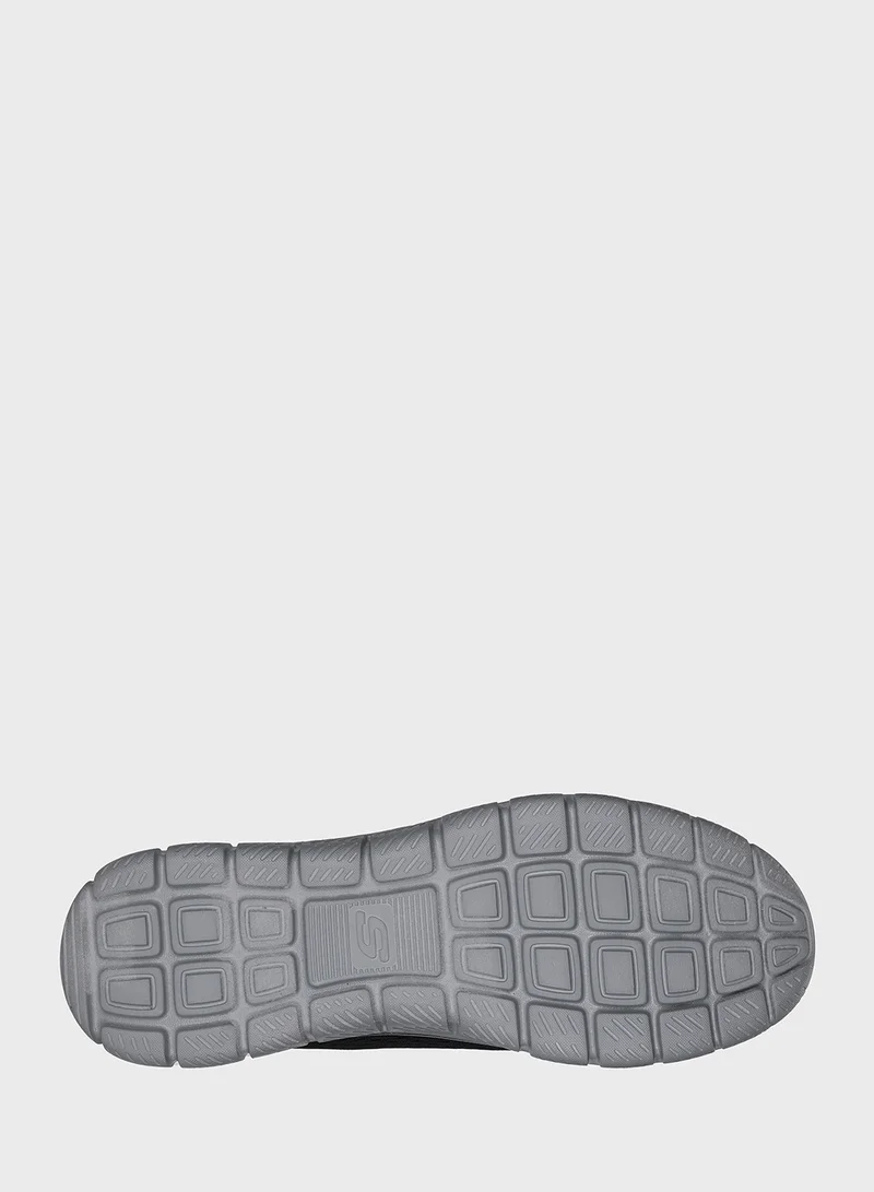 SKECHERS TRACK