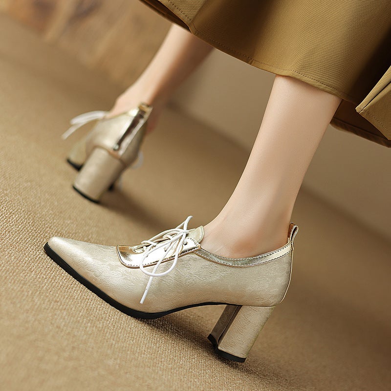 Independent Station Supply Fashion High Heel 40-43 Plus Size Pointed Front Lace-Up National Style Thick Heel Shoes - Image 4