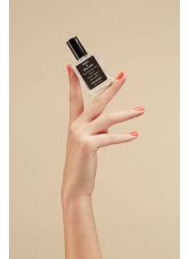 Nailberry Shine & Breathe Oxygenated Top Coat 15ml - Image 2