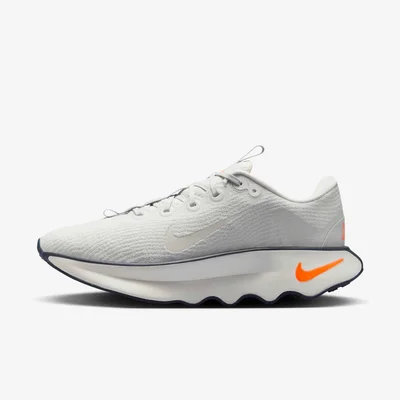 Nike Men's Motiva Walking Shoes