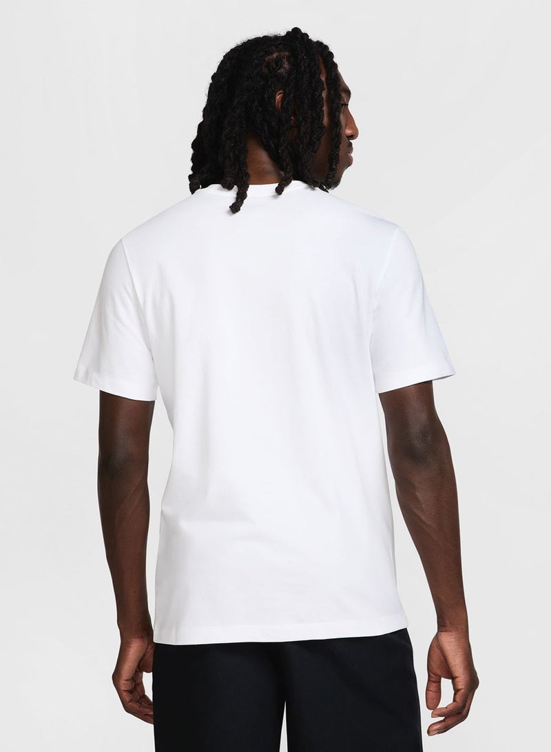 Nike Nsw Futura T-Shirt - Image 2