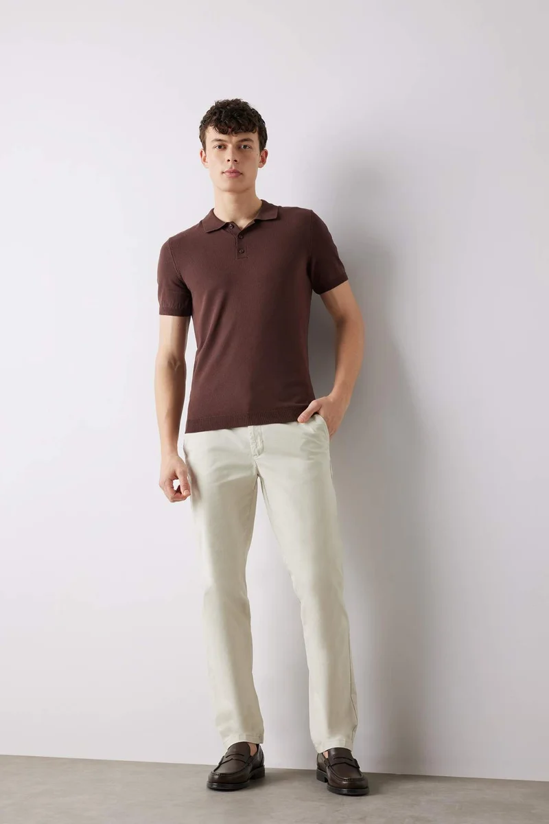 ديفاكتو Regular Hem Trousers