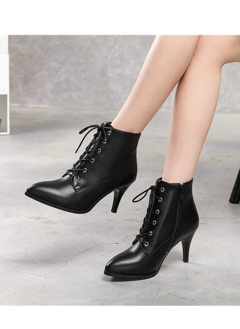Loquat - Ankle Boots With Pointed Heels Black - Image 1