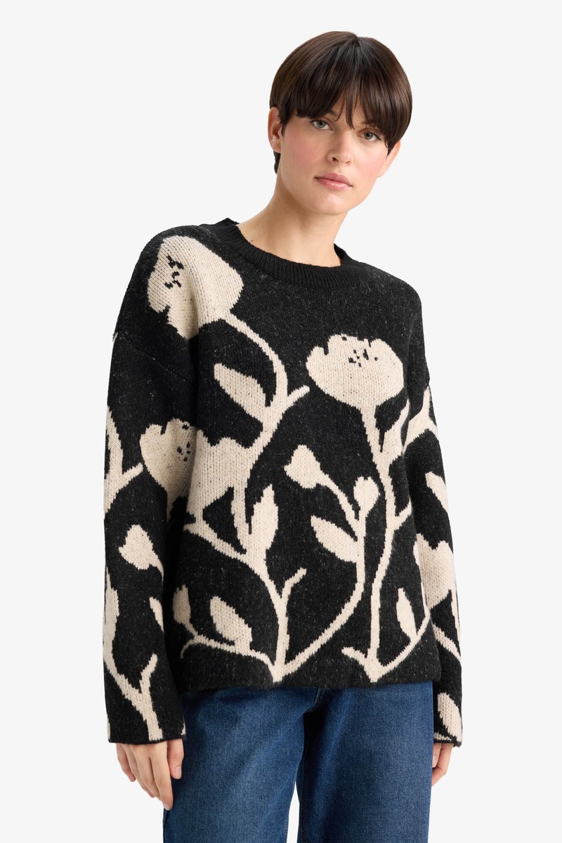 DeFacto Black Woman Crew Neck Oversize Fit Long Sleeve Pullover Casual - Image 1