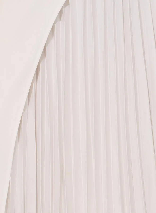 تايك تو Solid Pleated Hem Maxi Dress