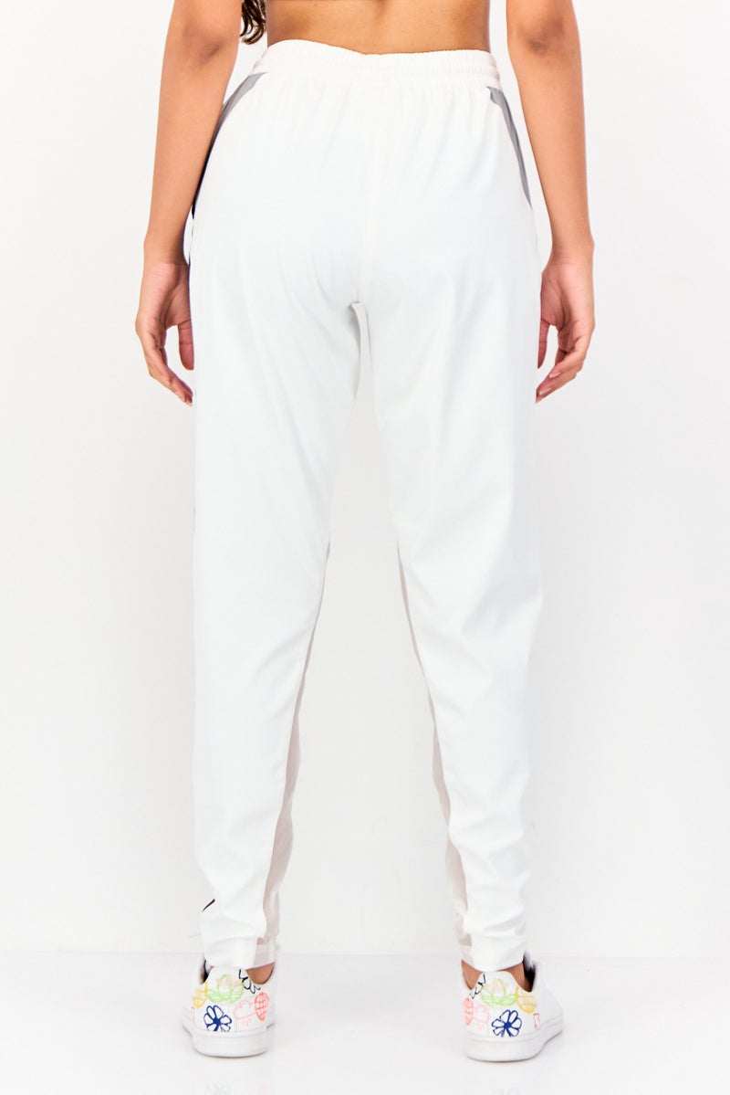Reebok Women Sportswear Fit Outdoor Sweatpants, Multicolor - Image 2