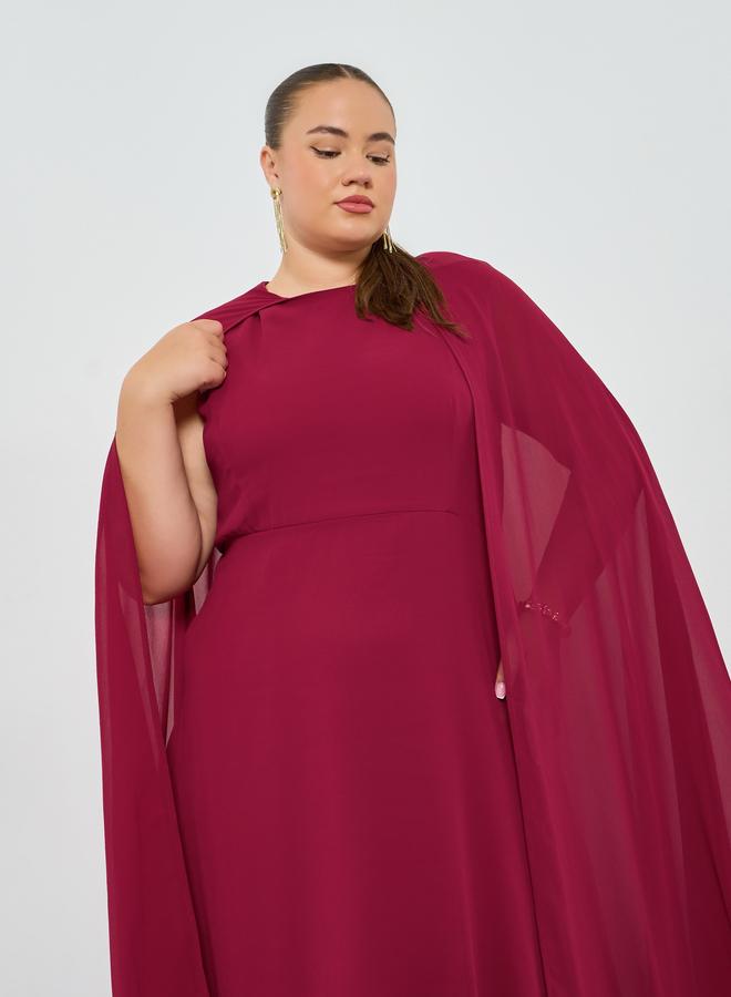 Styli Plus Size Burgundy Cape Sleeve Maxi Dress - Image 2