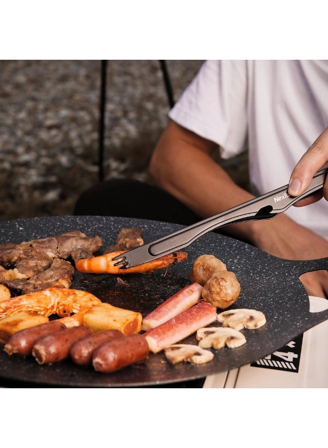 نكستول مجموعة أدوات الشواء الكاملة للتخييم تتضمن سكين نزهة، ولوح تقطيع، ومقص متعدد الوظائف، وملقط للشواء، وحقيبة حمل محمولة - مثالية للطهي في الهواء الطلق والسفر. - Image 5