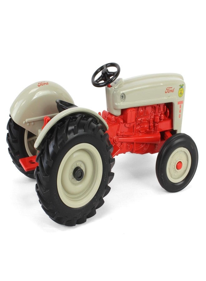 ERTL 1/16 Ford 640 Tractor with FFA Logo 61024 - Image 3