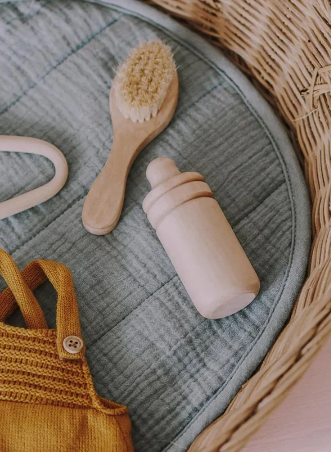 Olli Ella Dinkum Brush