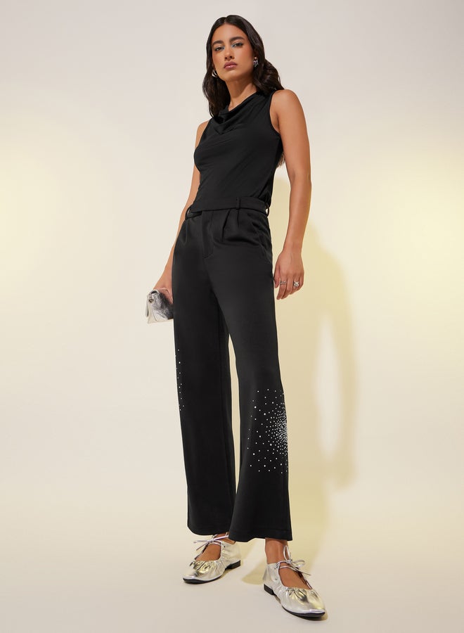 ستايلي بنطلون واسع بكسرات مزين بالخرز الأسود - Image 1