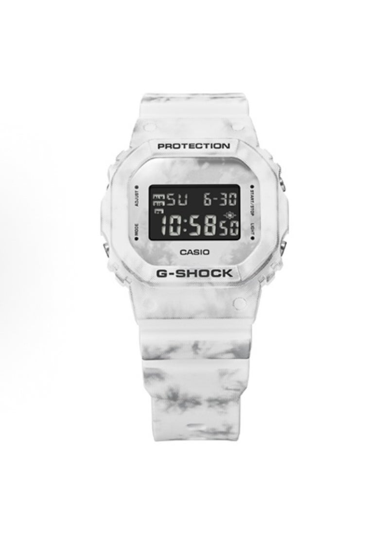 CASIO - octagonal sports waterproof and shockproof watch GA-5600 white - Image 1