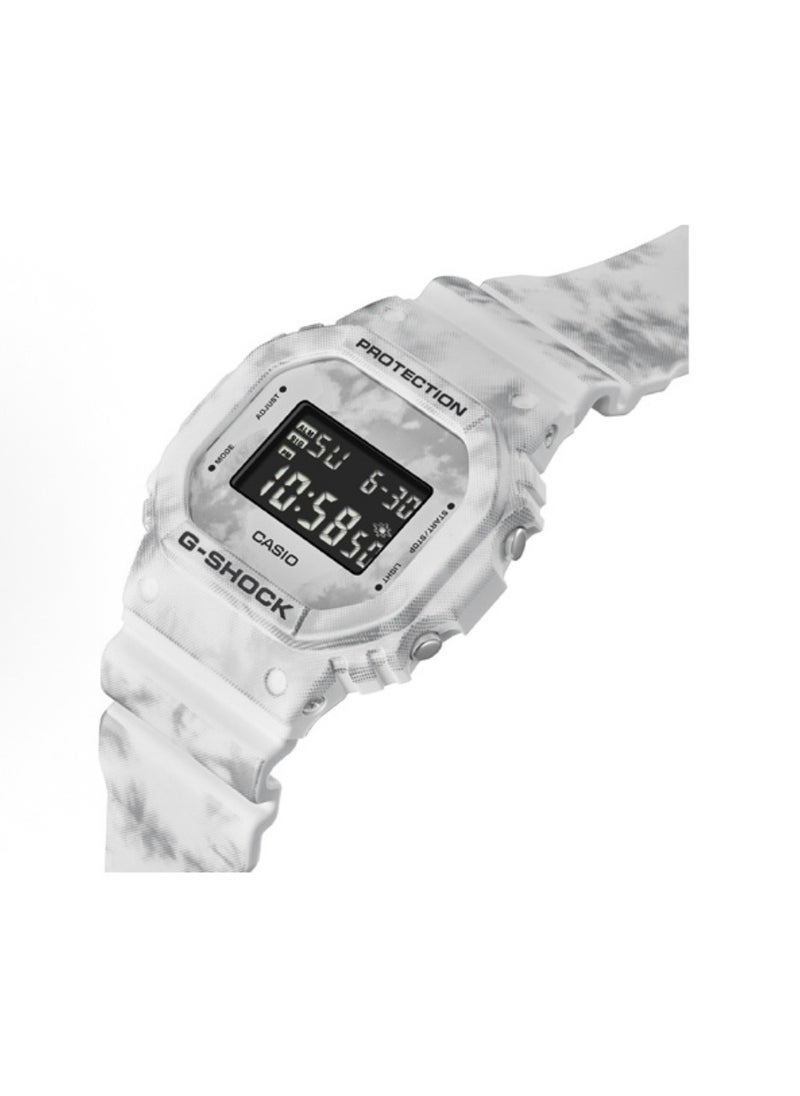CASIO - octagonal sports waterproof and shockproof watch GA-5600 white - Image 1