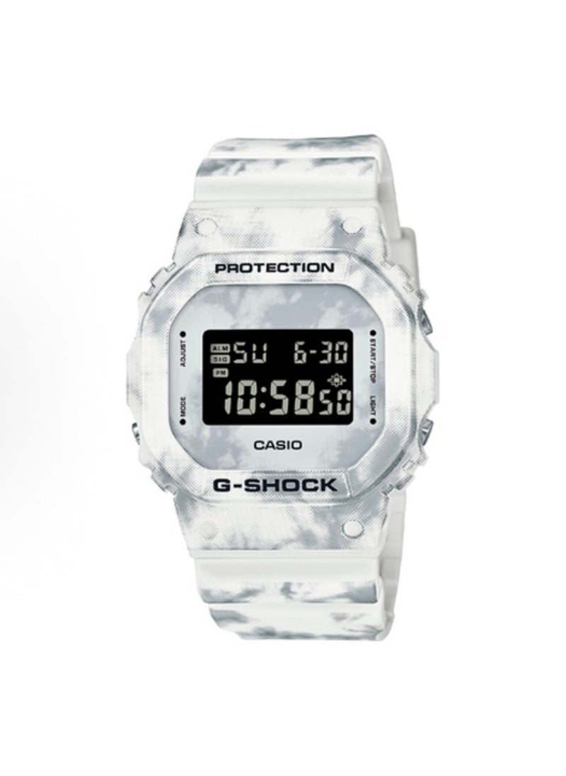 CASIO - octagonal sports waterproof and shockproof watch GA-5600 white - Image 1