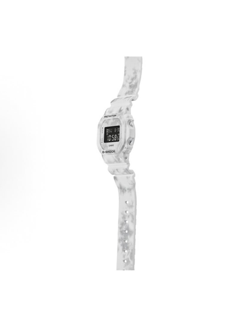 CASIO - octagonal sports waterproof and shockproof watch GA-5600 white - Image 1
