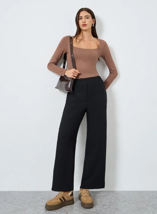 تايك تو بنطال نسائي مستقيم الساق بخصر مطاطي ونقشة بارزة