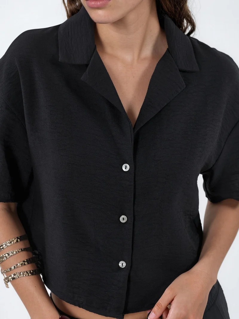Busem BUSEM Textured Crop Shirt with Button Closure
