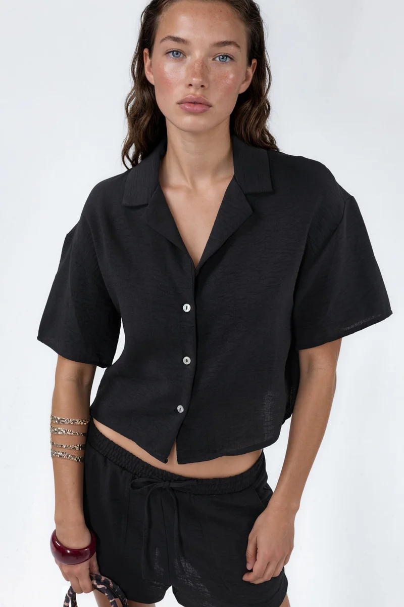 Busem BUSEM Textured Crop Shirt with Button Closure