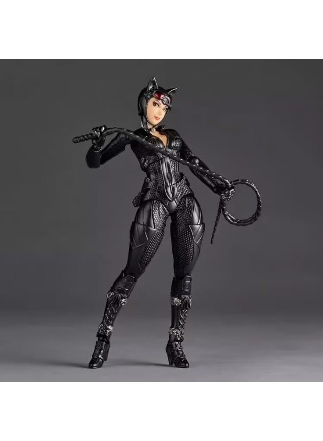 دي سي كوميكس **تمثال باتمان وكاتوومان الحركي 15 سم - من دي سي كوميكس، متعدد المفاصل، لعبة قابلة للجمع، ديكور مكتبي وهدية للمعجبين** - Image 1