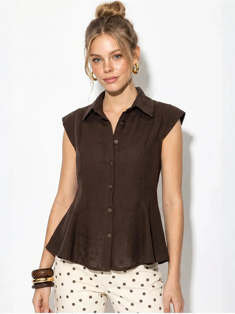 Bianco Lucci LUCCI Fitted Sleeveless Cotton Shirt