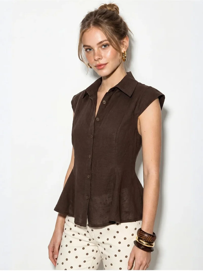 Bianco Lucci LUCCI Fitted Sleeveless Cotton Shirt