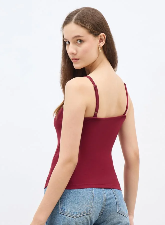Styli Styli Fitted Solid Scoop Neck Strappy Tank