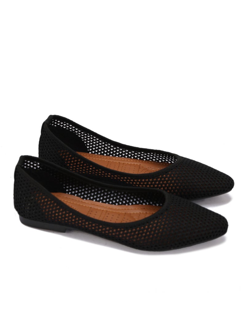 باليرينا نسائية خفيفة بسطح شبكي وتصميم مفرغ و نعل مريح - Image 1