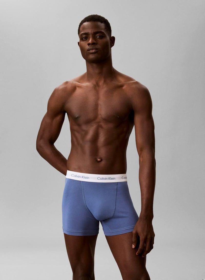 كالفن كلاين طقم ملابس داخلية مطاطية من مجموعة Cotton Stretch من 3 قطع - Image 2