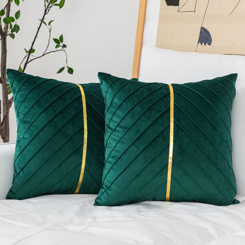 WACOMECO Velvet Throw Pillow Covers Pack of 2 Soft Gold Decorative Cushion Covers for Couch Sofa Living Room Home Decoration Emerald Green 18x18 inch