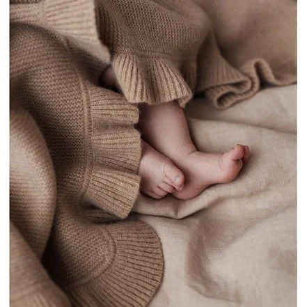 أوه نو Organic Frill Cashmere Baby Blanket - Mocha, Ooh Noo