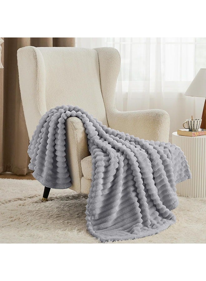 meayul Throw Blanket for Couch or Bed, Super Soft Cozy Fleece Blankets, Lightweight Fuzzy Warm Flannel Blanket Suitable for Room Decor - Image 3